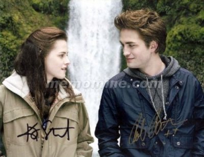 Robert Pattinson & Kristen Stewart Twilight Original Autograph w/ COA