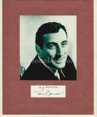 Bennett Tony YOUNG HANDSOME Original Hand Signed 8x10 Display