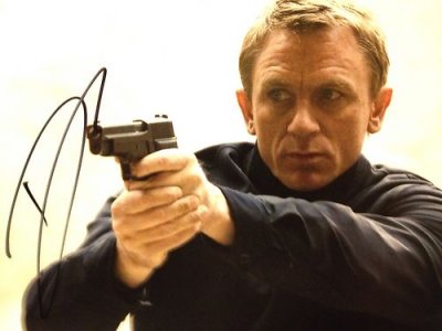 Daniel Craig Skyfall James Bond Original Autograph w/ COA