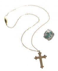 Disney Pirates of the Caribbean Angelica Cross Necklace & Ring
