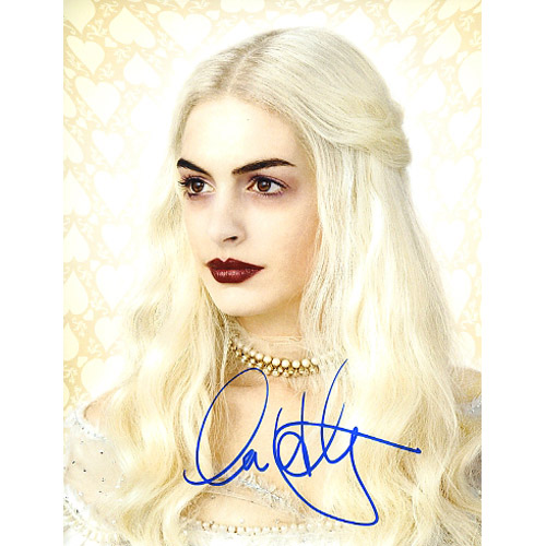 Alice in Wonderland Anne Hathaway as the White Queen Autograph Copy - Click Image to Close