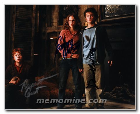 Harry Potter cast signed by three - Click Image to Close