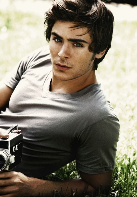 Zac Efron Picture - Click Image to Close