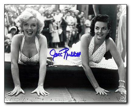 Russell Jane posing with Marilyn Monroe - Click Image to Close