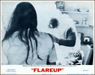 Flareup Raquel Welch - Click Image to Close